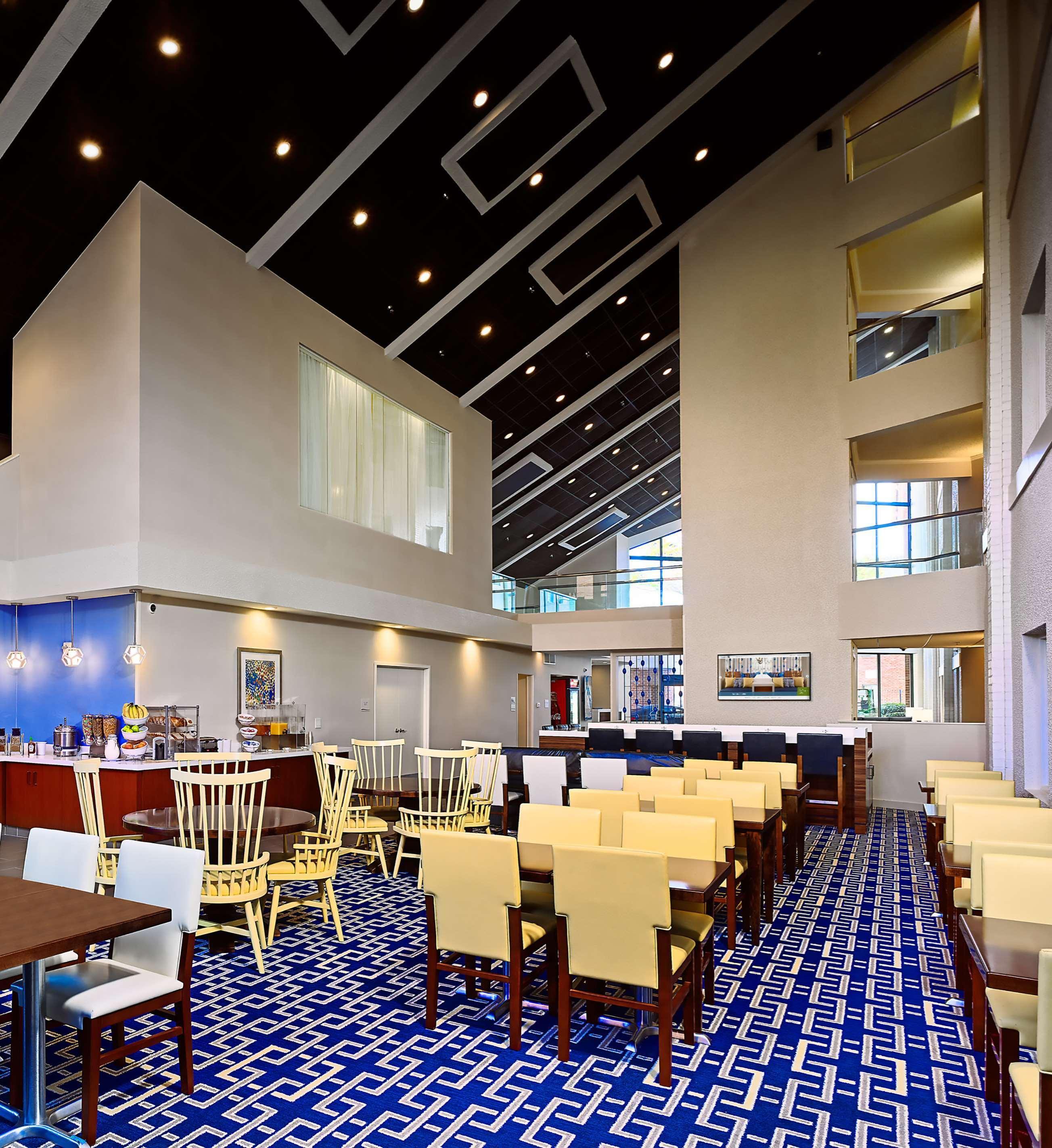 Sonesta Simply Suites Memphis East Poplar Pike Exteriér fotografie