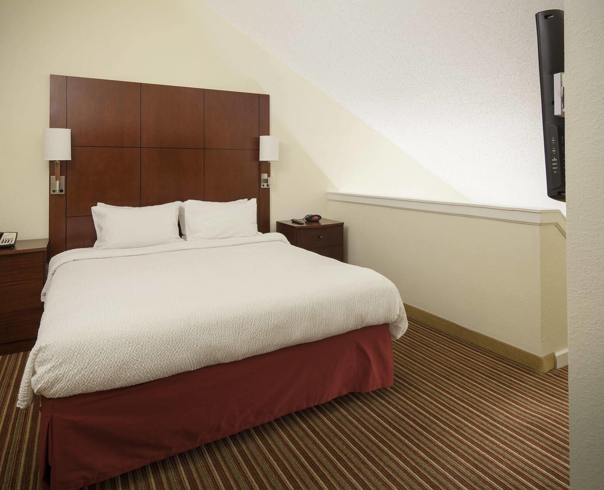 Sonesta Simply Suites Memphis East Poplar Pike Exteriér fotografie