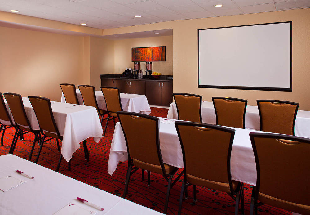 Sonesta Simply Suites Memphis East Poplar Pike Exteriér fotografie